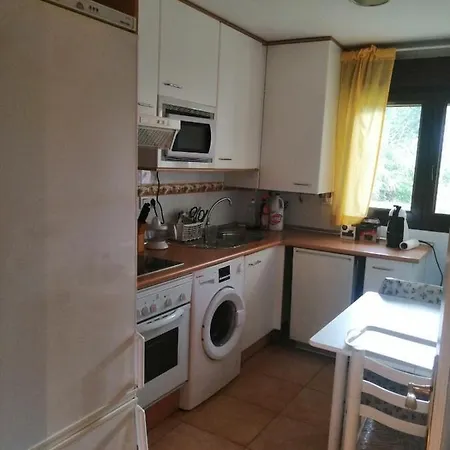 Appartamento Precioso Piso Con Piscina En El Centro De Comillas